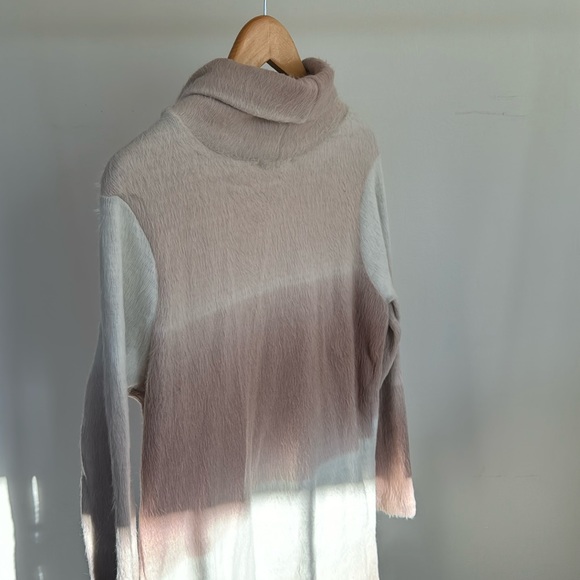 Maria Stanley Tawni Sweaterdress in Blush Ombre 🎀 - Picture 6 of 7